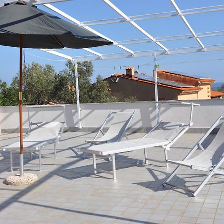 Villa Paolina Ceriale - App. 6 Posti Екстериор снимка